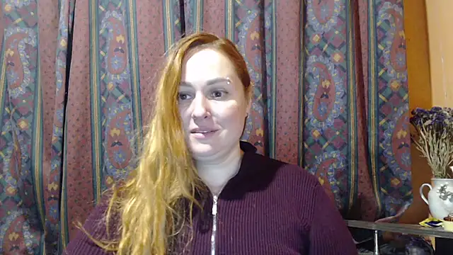 Foxy_Kate3333 即時 XXX 聊天