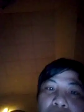 Tan32_11's Live XXX Chat