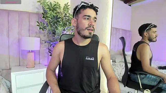 XXX chat uživo modela aries_unbound