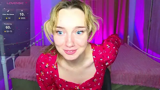 Wild_Sophie_'s Live XXX Chat