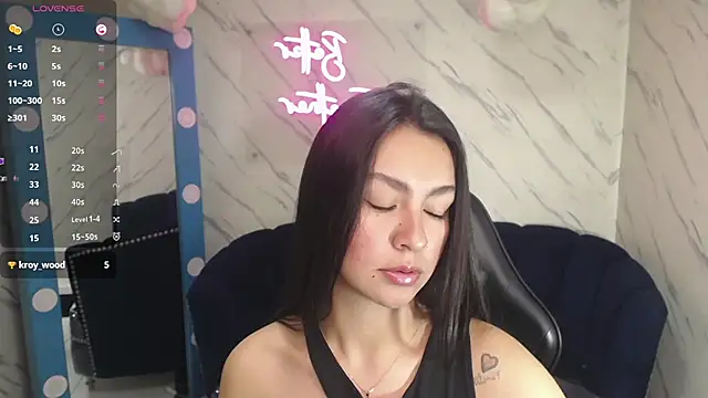 Maleja_v_'s Live XXX Chat