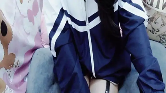 Alice-Hot88's Live XXX Chat