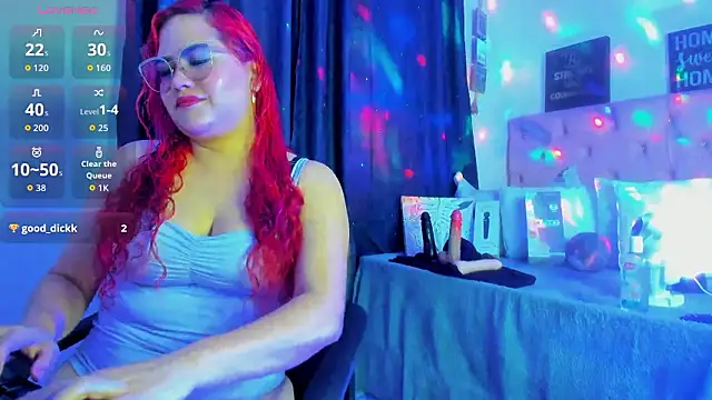 Živý XXX chat scarlett_redd