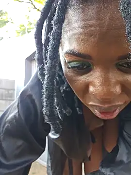 Shaniko89's Live XXX Chat