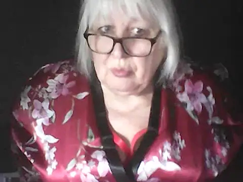 Alexia64231 即時 XXX 聊天