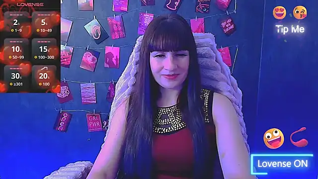 Chatroom XXX en direct de Violla_My