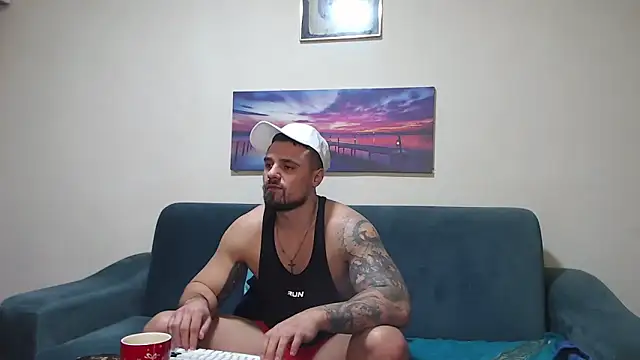 Tiberius_hunk's Live XXX Chat