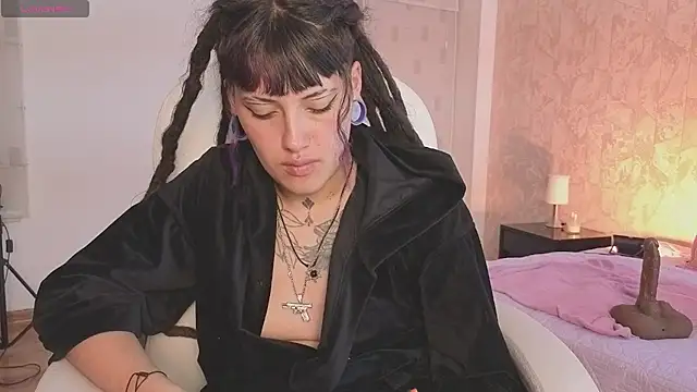 _sharlotte777's Live XXX Chat