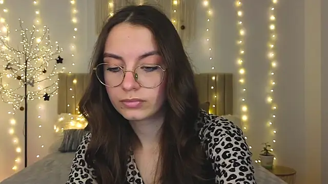 Real_cutie1's Live XXX Chat