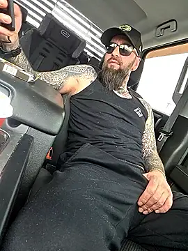 Beardedtattood Live XXX-Chat