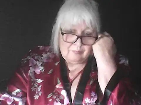 Alexia64231 Adlı Modelin Canlı XXX Sohbeti