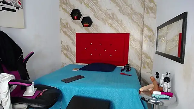 issa__love's Live XXX Chat