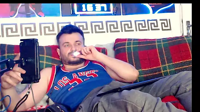 florintanus69 élő XXX-chatje