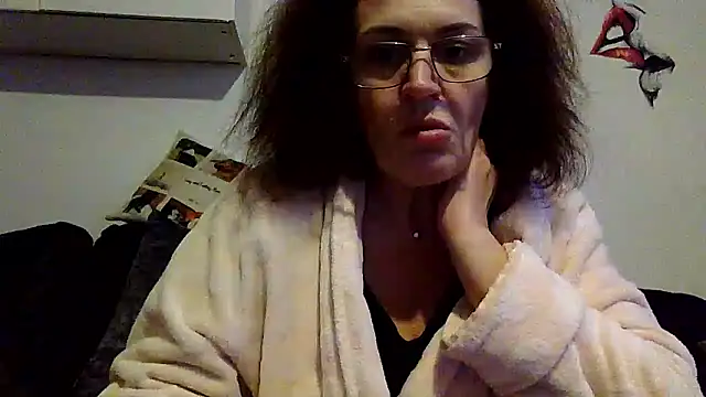 Chat +18 de RubyyRosee ao vivo