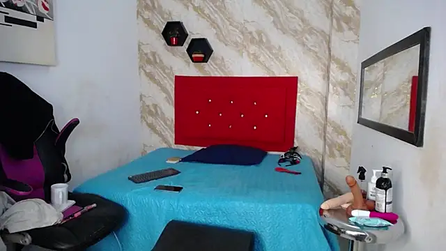 issa__love's Live XXX Chat