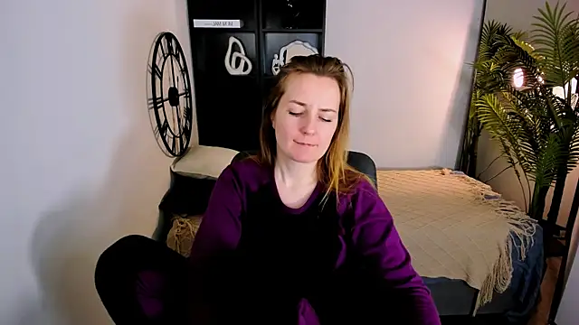 Онлайн чат XXX MeggySun