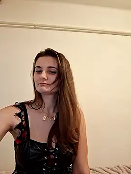 Nika_aa élő XXX-chatje