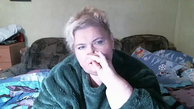 Lana555's Live XXX Chat