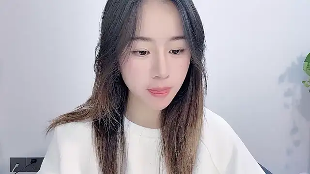 chloe-01 লাইভ XXX চ্যাট