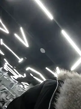 AAASuck's Live XXX Chat