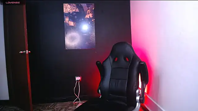 LiamVibes212's Webcam Show