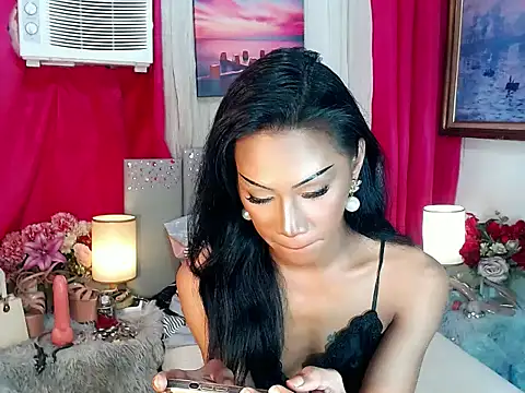 Tarah_MC_Collins' Webcam Show