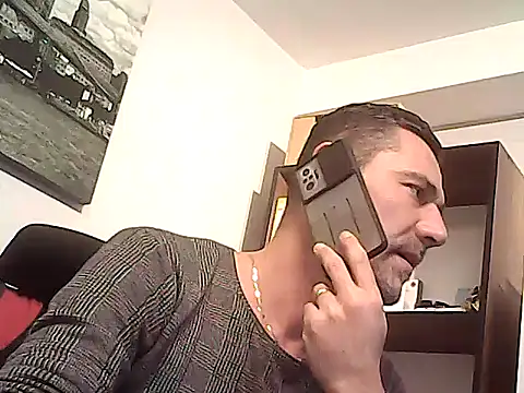 mastercharisma35's Live XXX Chat