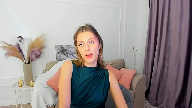 NaturalBeaty's Webcam Show