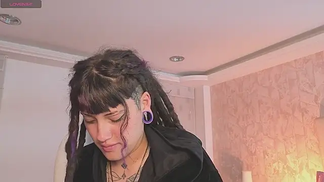 _sharlotte777's Live XXX Chat