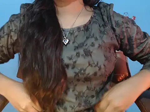 Wish_Queen élő XXX-chatje