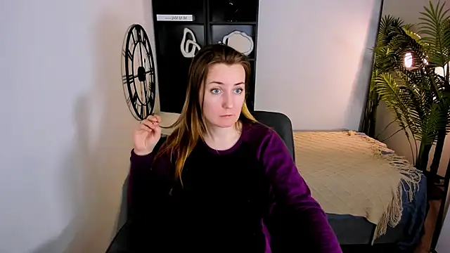 Онлайн чат XXX MeggySun