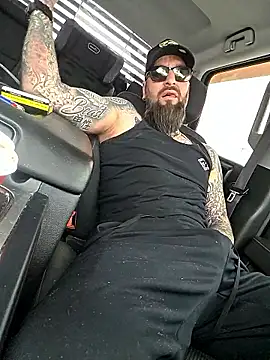 Beardedtattood Live XXX Chat
