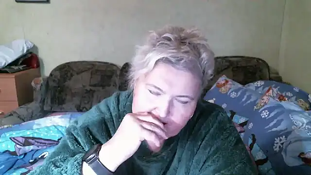 Lana555: онлайн-секс-чат