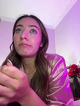 khole_t18: онлайн-секс-чат