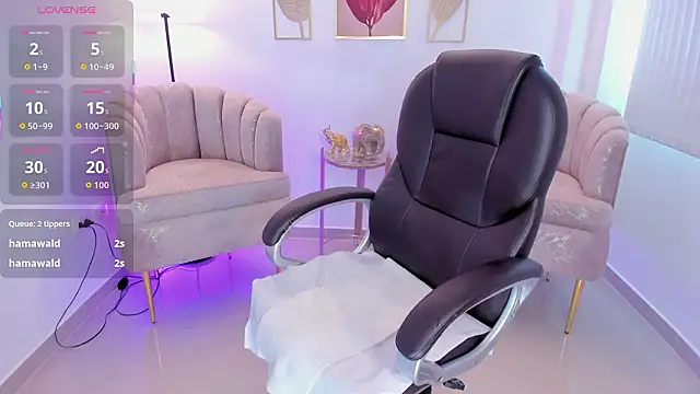 Aida_adams' Live XXX Chat