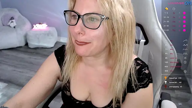 BellaStar84's Live XXX Chat