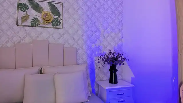 Nicol_89_'s Live XXX Chat