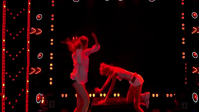 XXX chat uživo modela cdyyds003