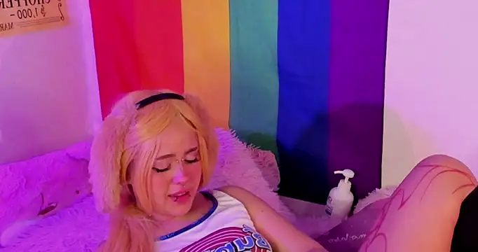 NekoWaifu – Live XXX-chat