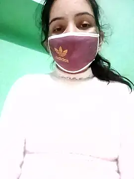 Hornyme18: онлайн-секс-чат