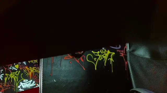 DarkBenito's Live XXX Chat