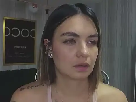 zarcasutra_t's Live XXX Chat