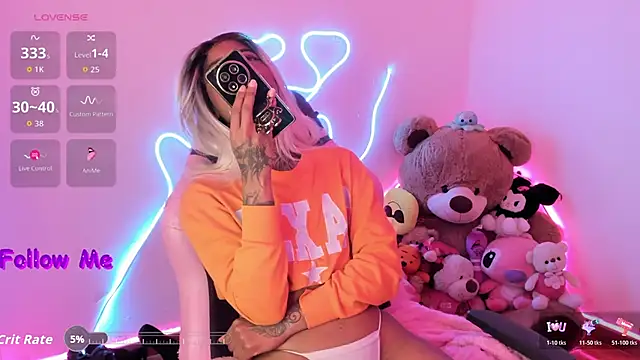 Chatroom XXX en direct de AshantiiSweet