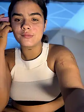 Živý XXX chat Kaily_Sweet16