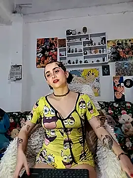 Онлайн чат XXX kitty22_