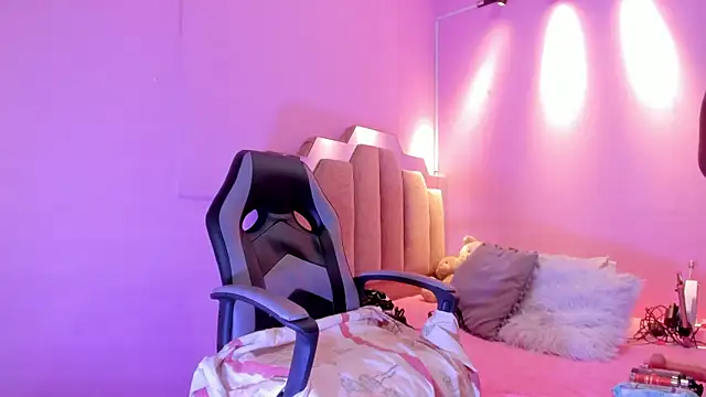 LoveQueen2 Live XXX Chat