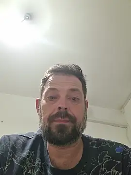 zefside42 Live XXX-chat