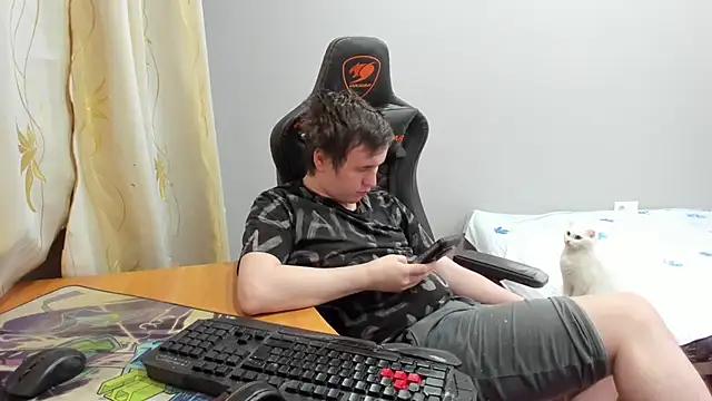 iliaskrislove live XXX chat