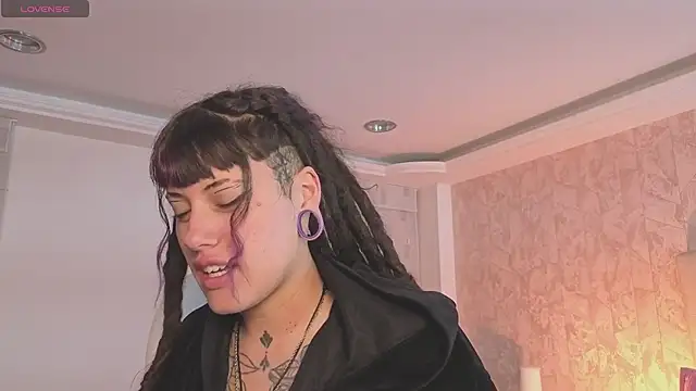 _sharlotte777 Live XXX-Chat