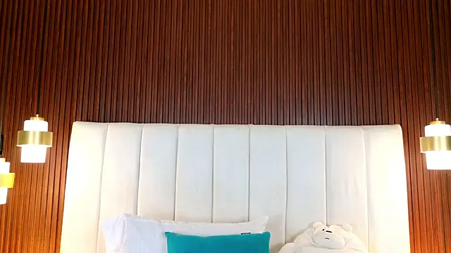 MeganCruzGB Chat XXX live